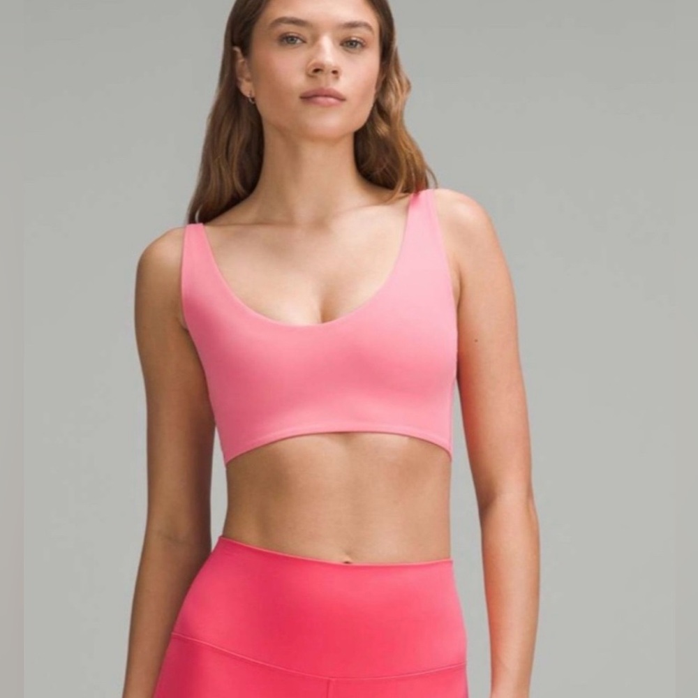 Lululemon Bend This Scoop & Square Bra Pink, size XXS/XS, like new!